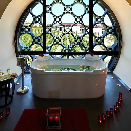 Mastinell Cava & Boutique By Olivia Collection 5* Vilafranca del Penedès